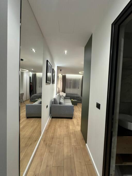 Elegant Studio - Tirana City Center Экстерьер фото